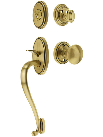 Georgetown Entry Handle Set in Antique Brass Finish with Fifth Avenue Knob and